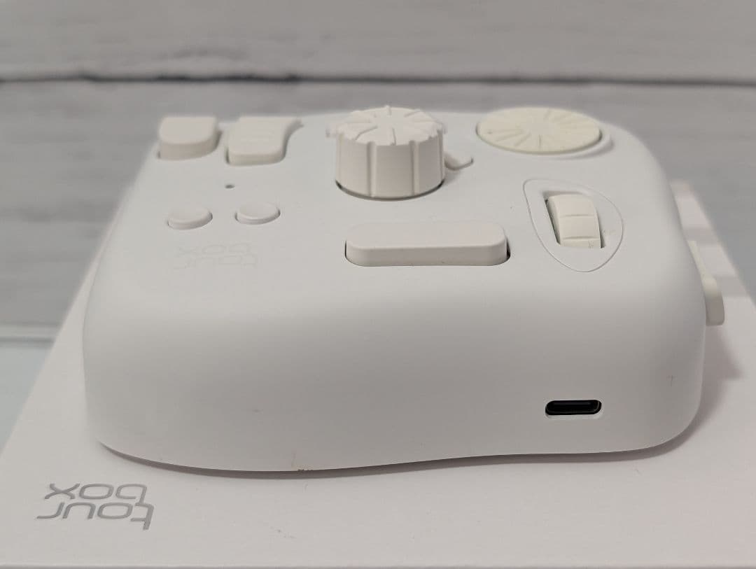 美品】TourBox Elite アイボリーホワイト - メルカリ