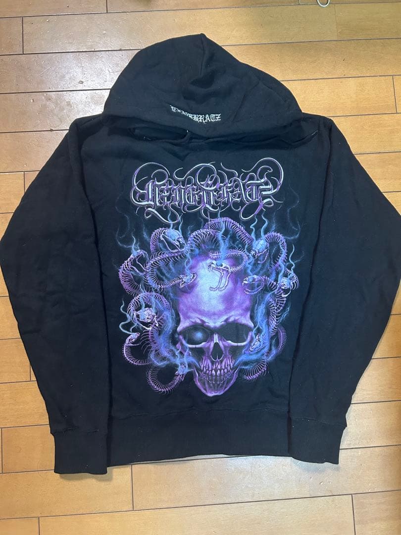 pxrge trxxxper着用yxngbratzメデューサフーディー - メルカリ