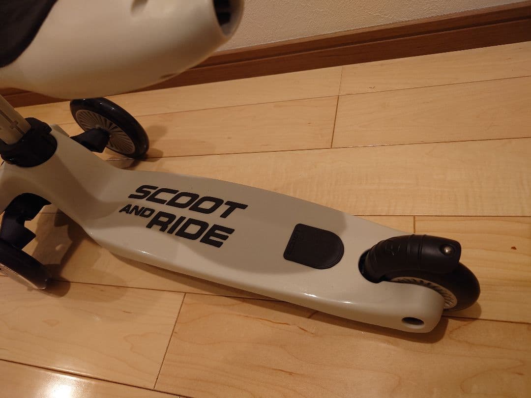 SCOOT AND RIDE スケーター