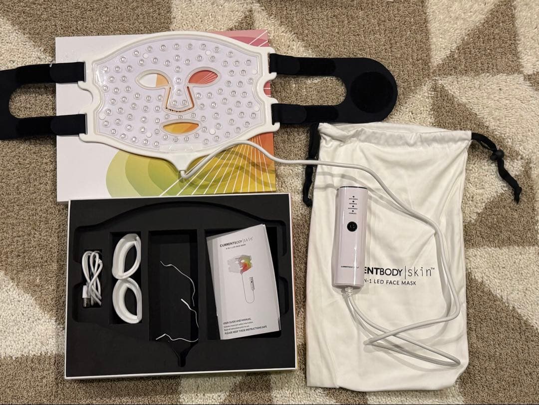 【最終値下げ】Current Body Skin LED 4イン1 マスク Amazon.com : CurrentBody Skin LED 4-in-1 Mask | Zone Facial