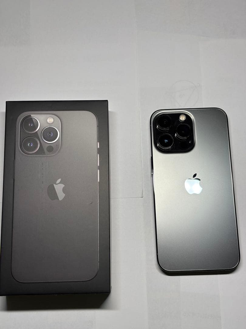 Apple iPhone 13 Pro グラファイト　128GB Amazon | 【整備済み品】 Apple iPhone 13 Pro 128GB グラファイト SIM