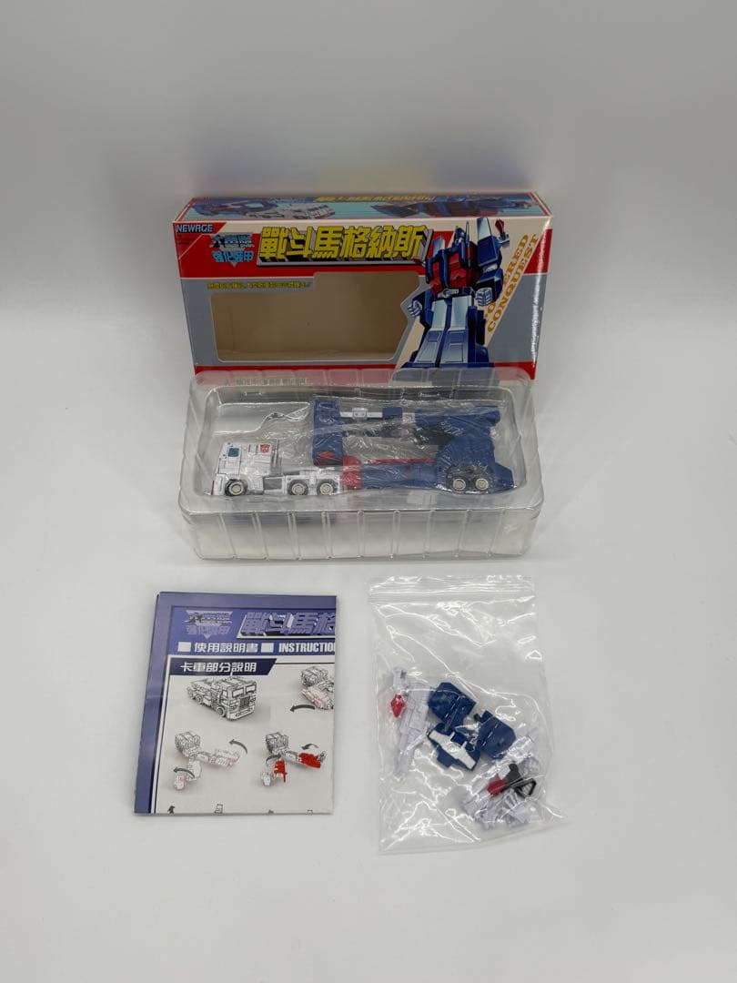 非正規　トランスフォーマー　G1 ウルトラマグナス 似　newage