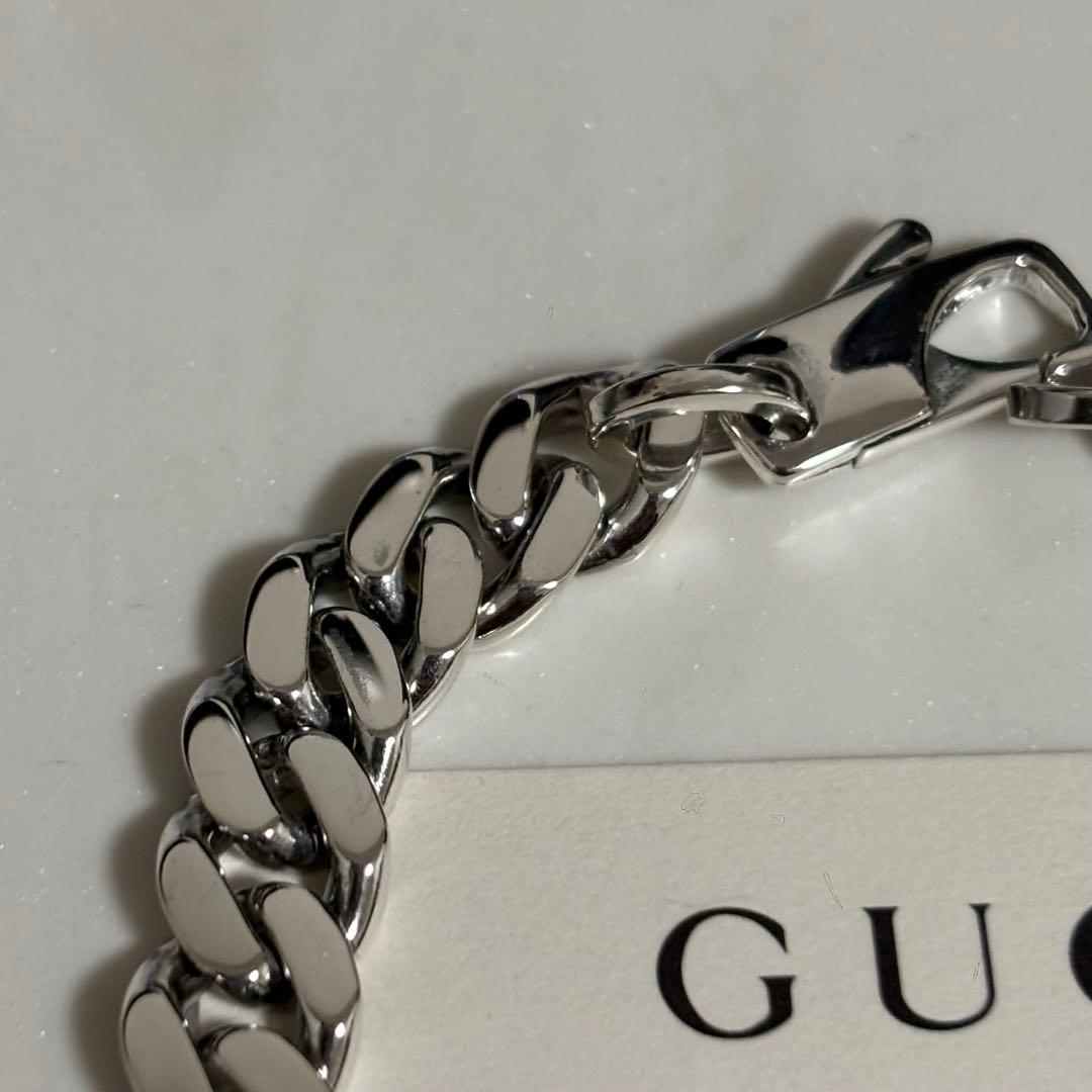 GUCCI 新品同様品 ラージタイプ カットアウトGブレスレット 刻印18