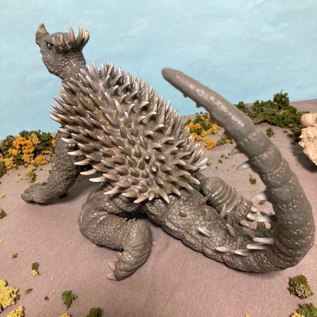 アンギラス　マーミットソフビ　組み立て完成品　カスタム・塗装済み