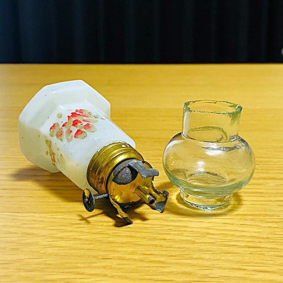 明治～大正 豆ランプ 花模様 乳白/エナメル彩 ウランガラス 検索