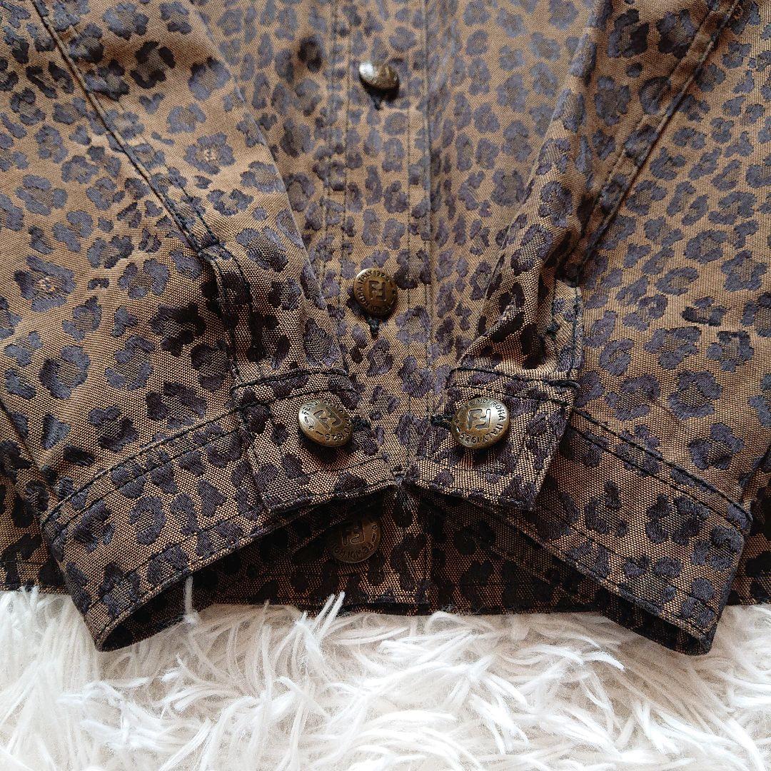 フェンディ レオパード 豹柄 総柄 ボタンロゴ刻印 ジャケット 大きい