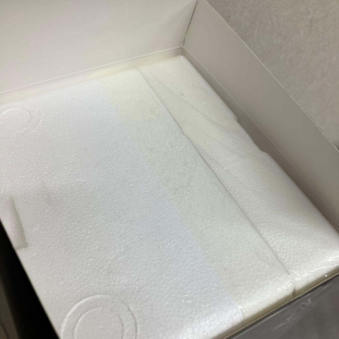 MINICHAMPS 1/18 レッドブル レーシング RB16B 2021