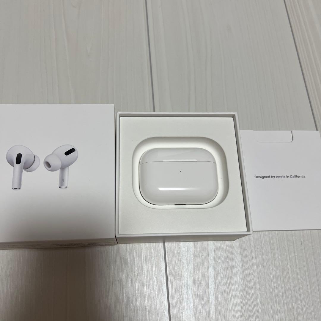 最終値下げ！美品 AirPodsPro 第1世代 Amazon.co.jp: 【整備済み品】 Apple AirPods Pro White : 家電＆カメラ