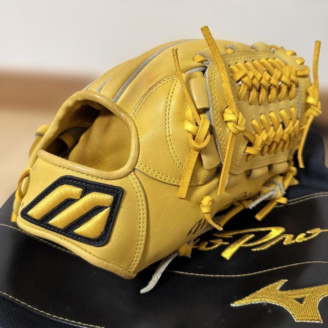 【美品】右投用 ミズノプロ グローブ 復刻版 Mラベル 軟式用 Mizuno Pro 平裏刺繍1円 ミズノプロ 限定 硬式 グローブ グラブ 投手用
