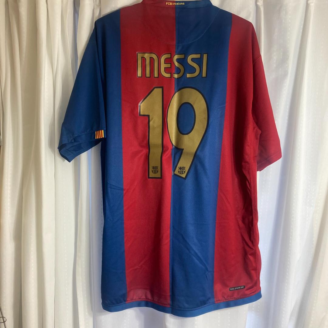▽FCバルセロナ メッシ ユニフォーム サッカーシャツ 19番 NIKE - メルカリ