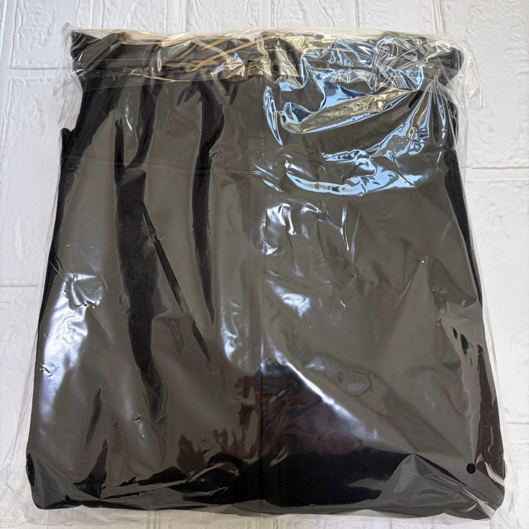 新品未使用品】IO着用 I LOVE VALLAD HOODIE Lサイズ - メルカリ