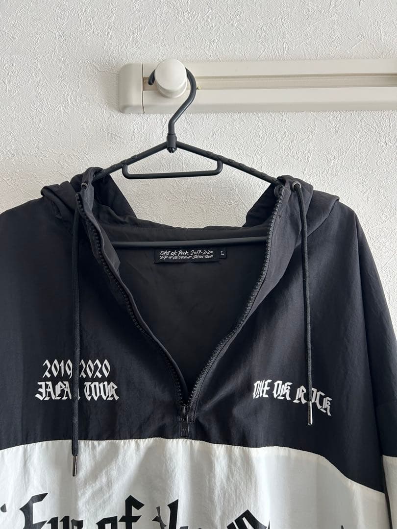 ONE OK ROCK ナイロンジャケットL eye of the storm