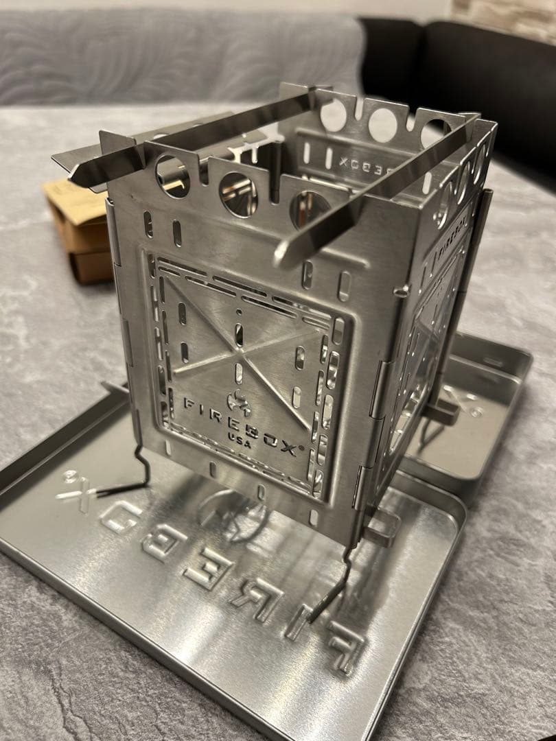 バーベキュー・調理用品 FIREBOX FREE STYLE ギミック感満載！6パターンに変形するキャンプストーブ『Firebox