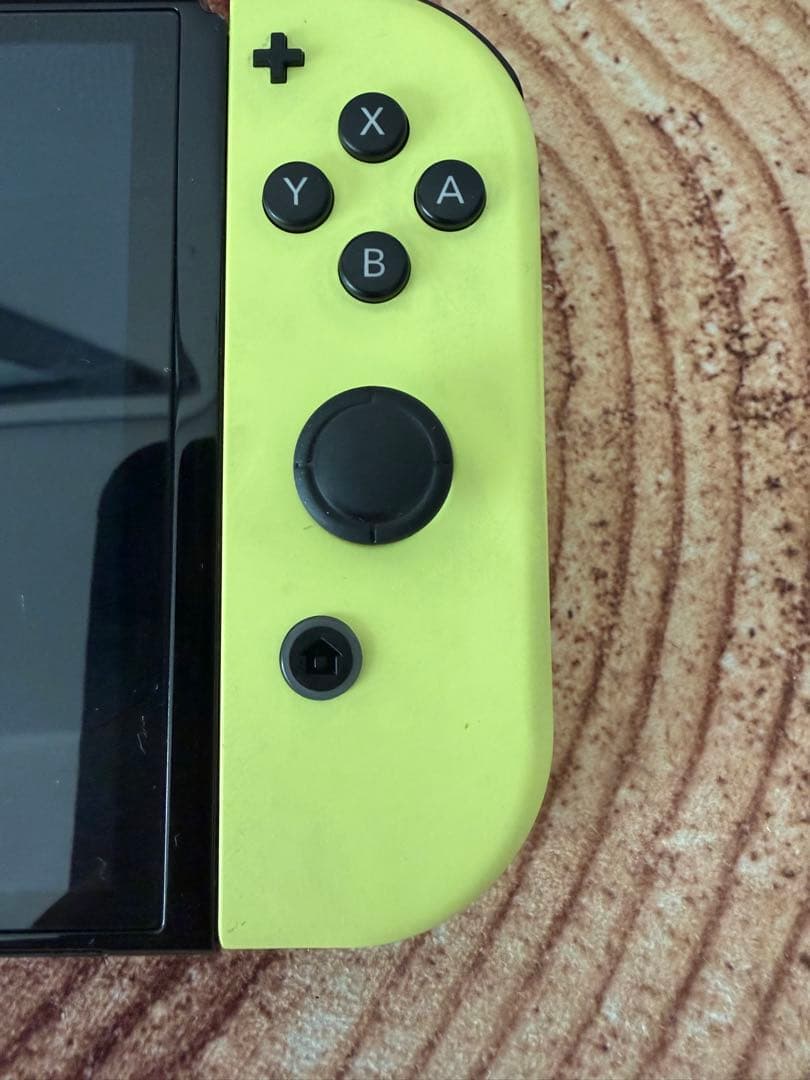 任天堂スイッチ Switch本体有機EL GRN/YEL箱無し - メルカリ