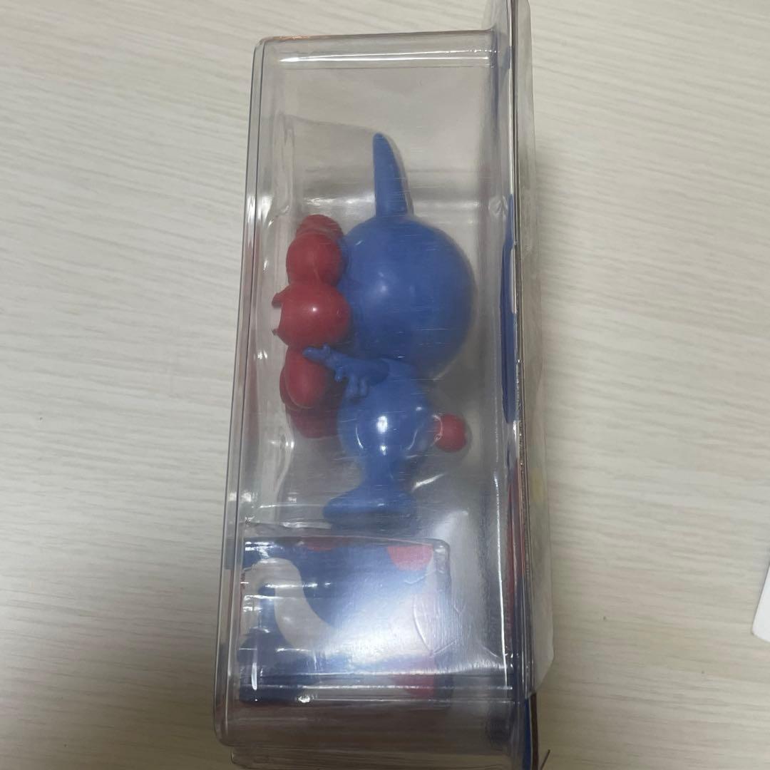 大阪関西万博限定　ラブブ　ミャクミャク　コラボフィギュア