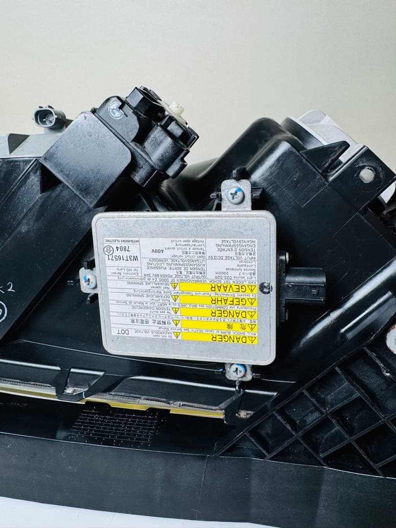 ホンダストリーム RN6 RN7 RN8 RN9 純正 HID ヘッドライト左右 - メルカリ