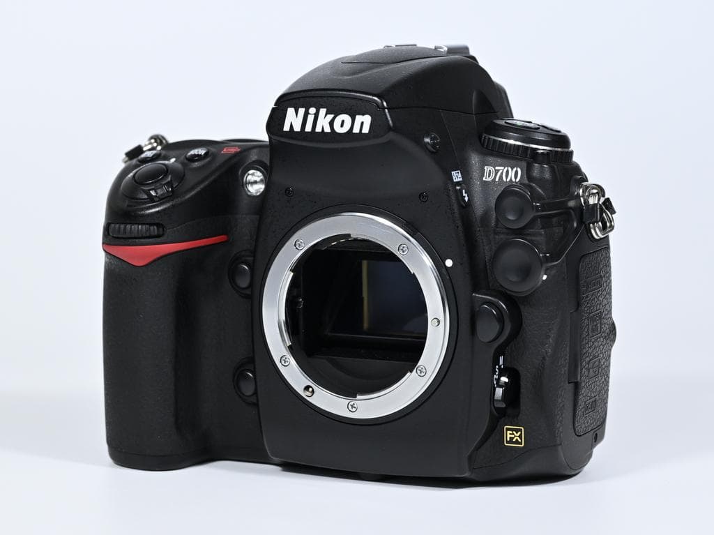 【美品】 ニコン　Nikon D700 ボディ 《ショット数9581》