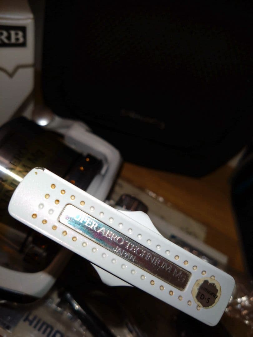 SHIMANO シマノ テクニウムМG キス SURF トーナメント スペシャル