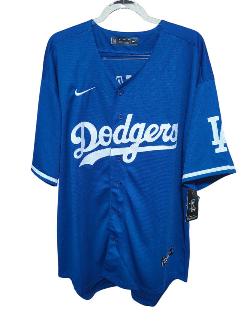 ロサンゼルス・ドジャース ユニフォーム Ohtani 17番 未使用品 - メルカリ