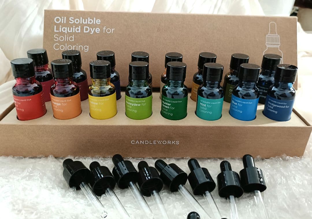キャンドルワークス液体染料16色 - メルカリ