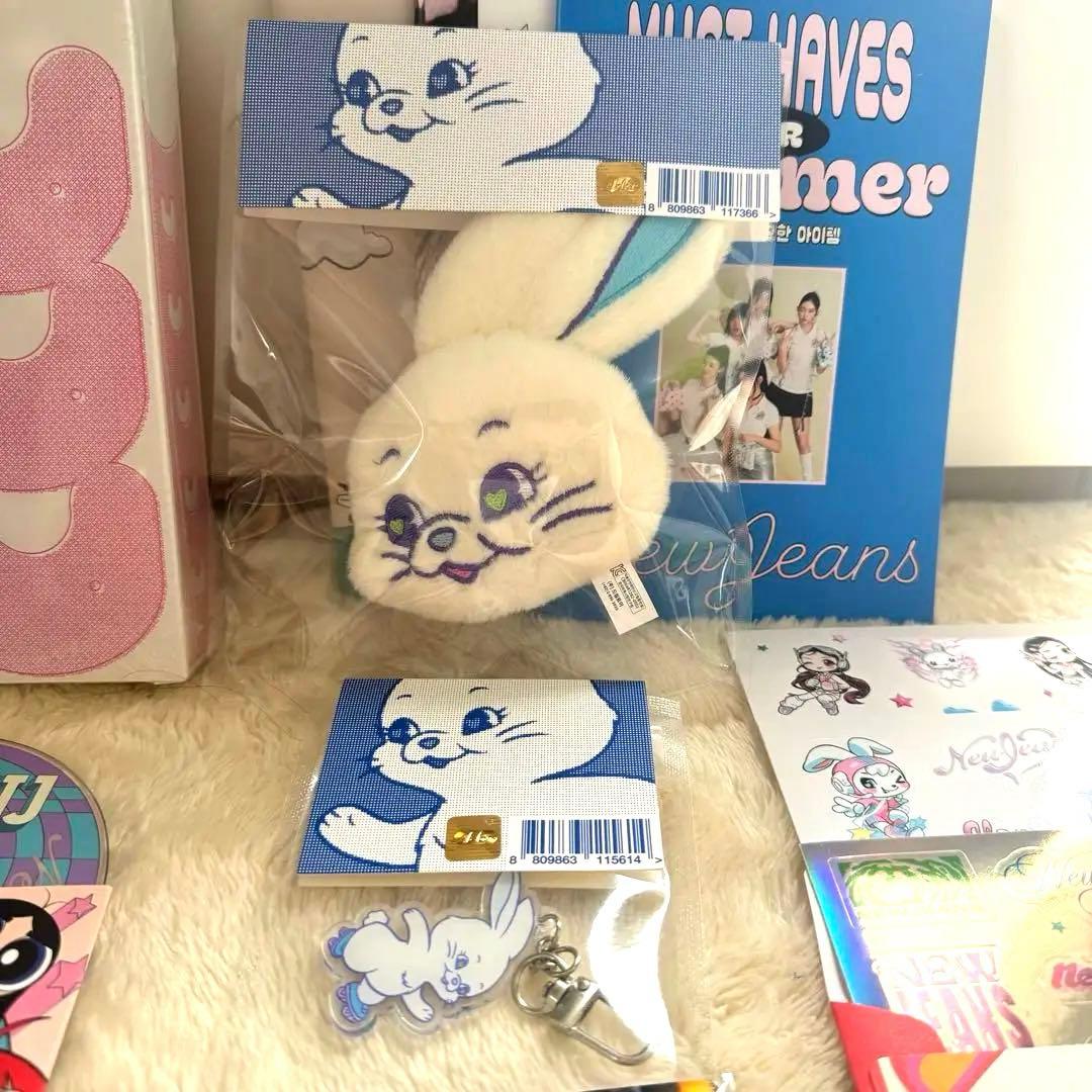 newjeans まとめ売り アルバム キーホルダー トレカ - メルカリ