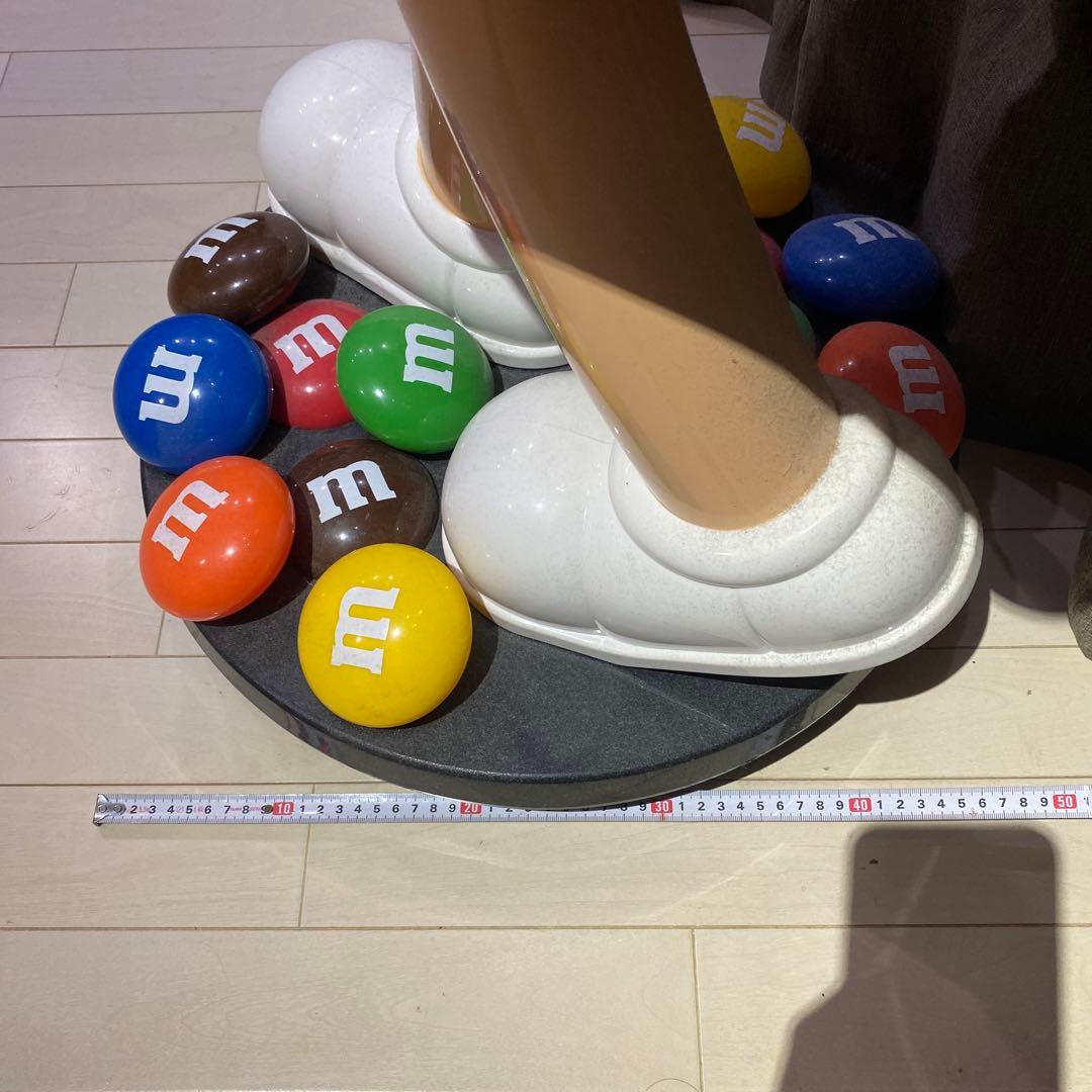 m&m's エムアンドエムズ　店頭大型ディスプレイ