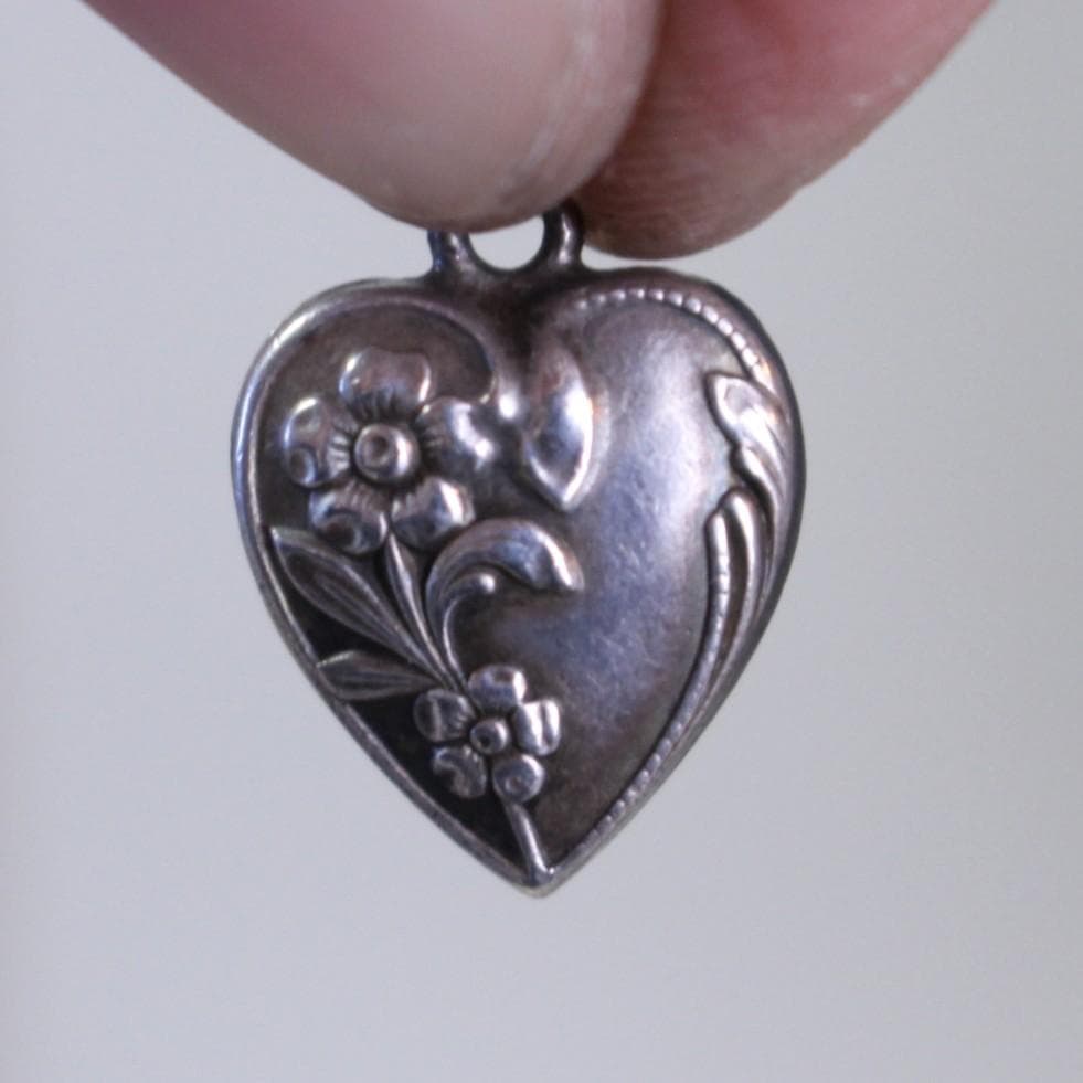 40s スウィートハートジュエリー 古着に 花 シルバー ギフトに 勿忘草