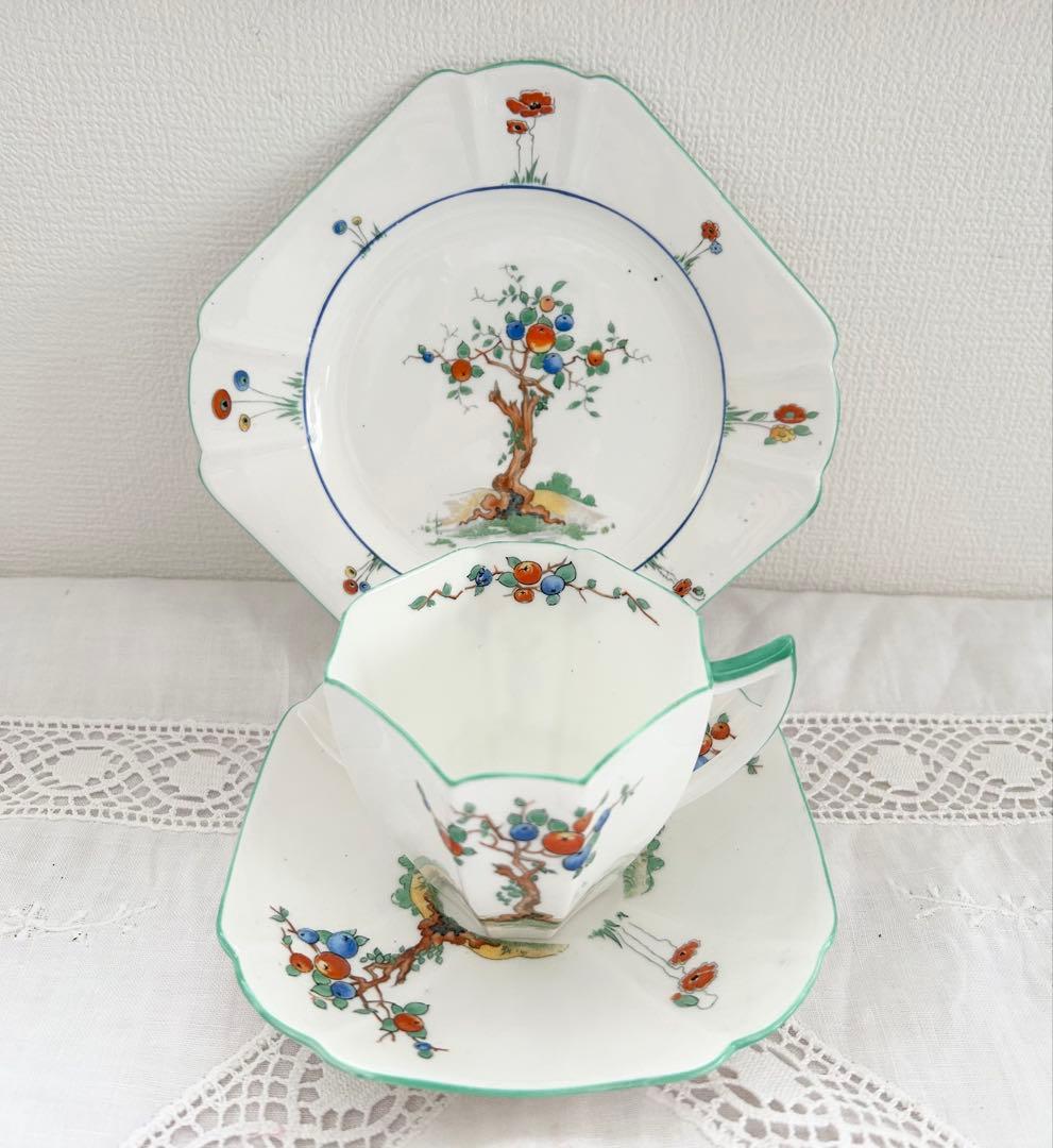 Shelleyシェリー◆カップ＆ソーサー トリオ◆リンゴ クイーンアン シェリー「クイーンアン ティートリオ – My Garden –」《アンティック