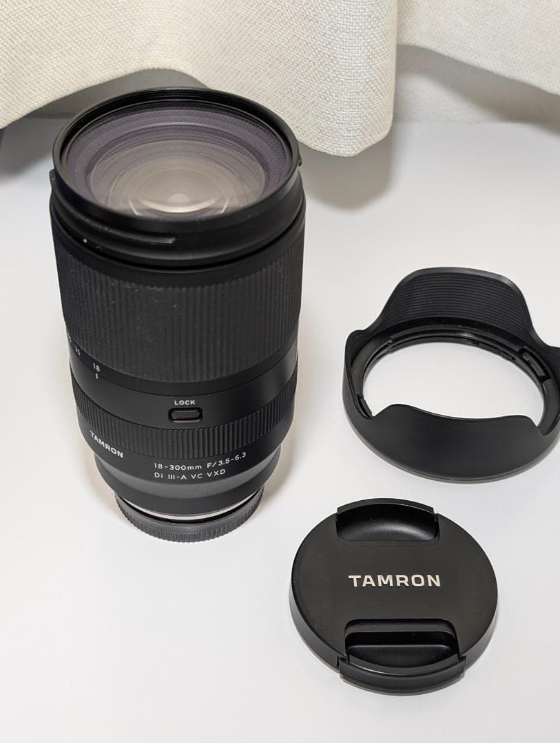 TAMRON 18-300mm F/3.5-6.3 FUJI X マウント
