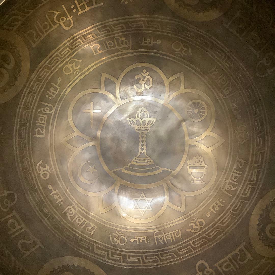 no42 チベット産 シンギングボウル 新品 サイババ 33cm 藤井風 - メルカリ