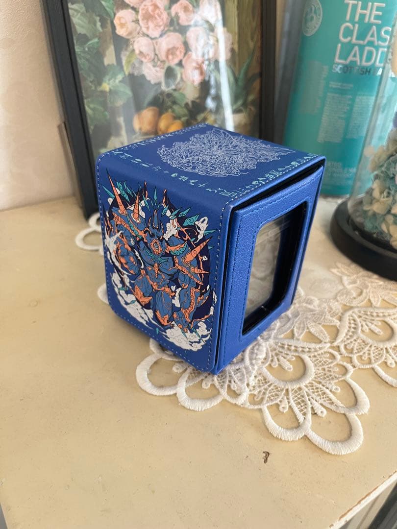 遊戯王　ディスプレイ付き　デッキケース　ラーの翼神龍　オシリス　オベリスク　神