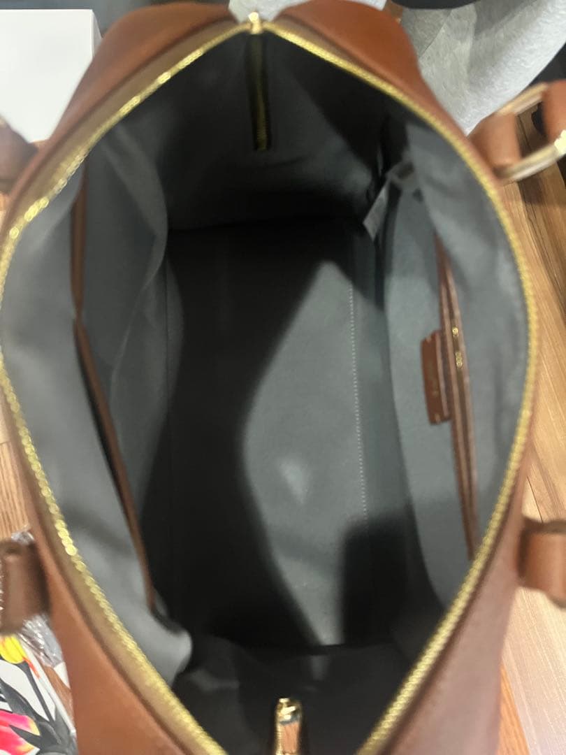 BTS V アーティストメイドコレクション バッグ