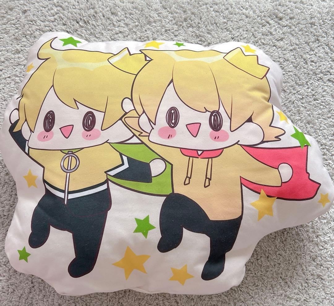 やられね星人 クッション ぷりっつ あっきぃ - メルカリ