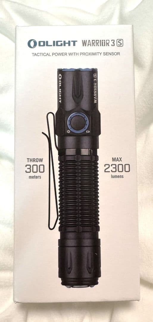 ライト・ランタン OLIGHT WARRIOR 3S Olight Warrior 3S Tactical Rechargeable LED Flashlight, Black