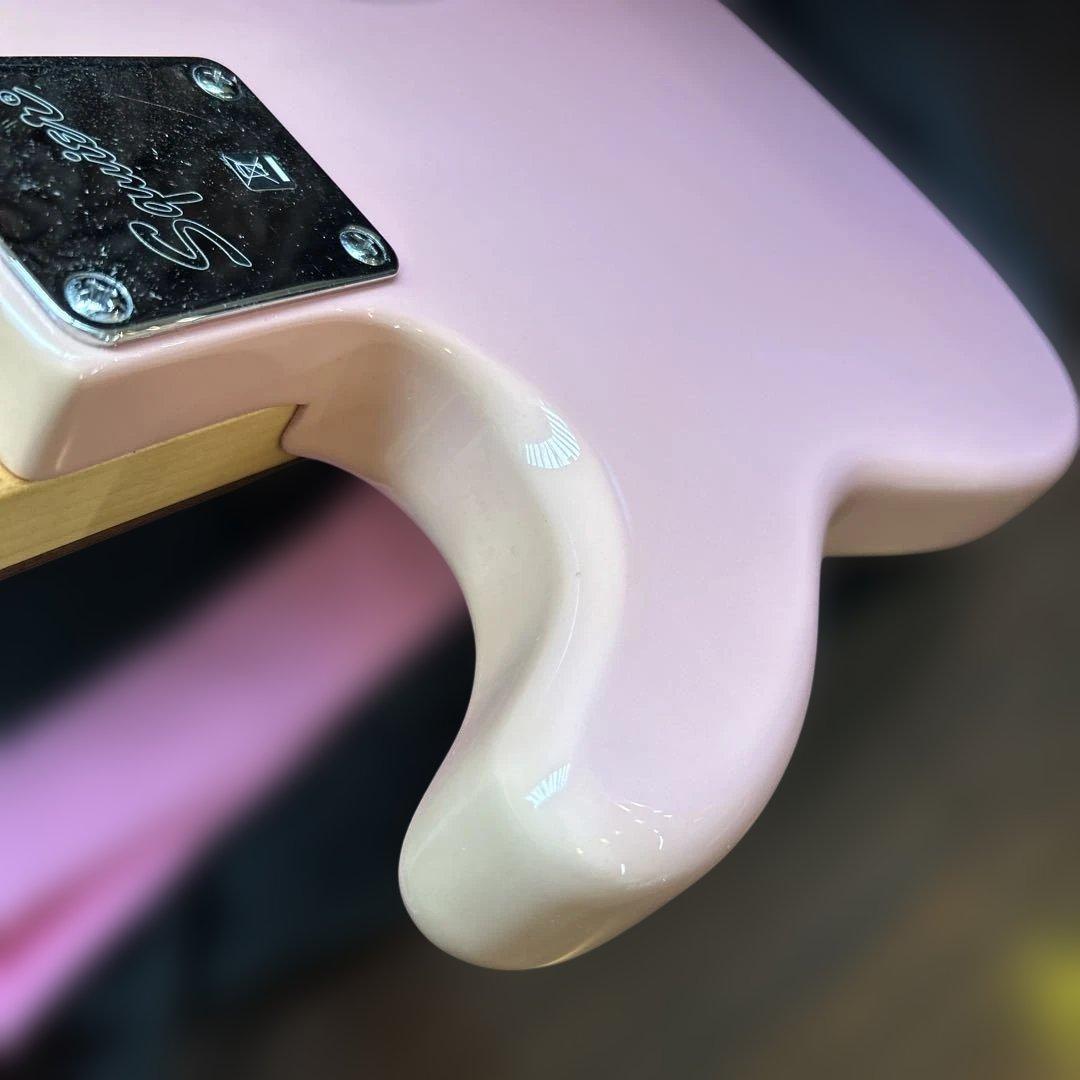 スクワイヤー Hello Kitty エレキギター