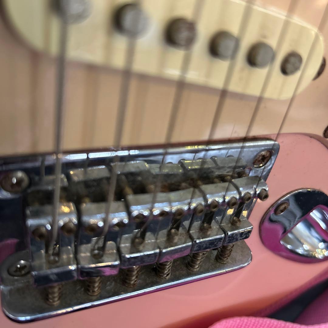 スクワイヤー Hello Kitty エレキギター