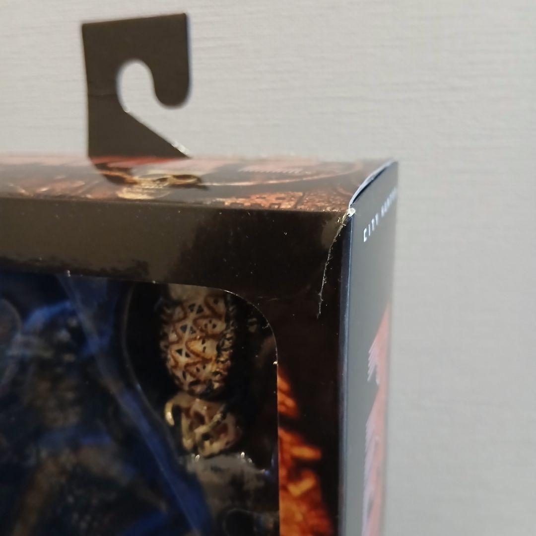 ネカ アルティメットシティハンタープレデターNECA PREDATOR