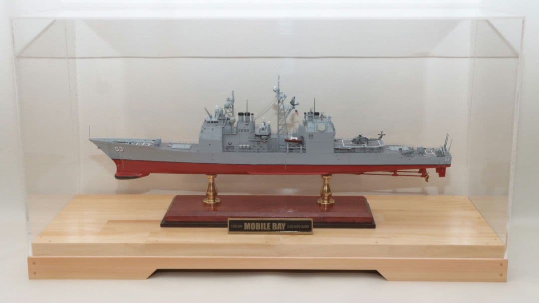 ドラゴン製USSイージス巡洋艦モービルベイ 完成品 アクリル製ケース付
