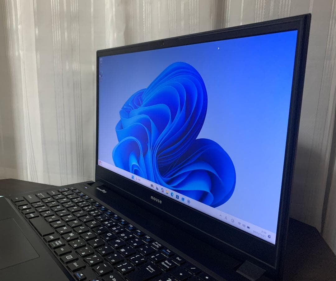 MousePro NB510Z – i7-8565U 第8世代 8GB,SSD - メルカリ