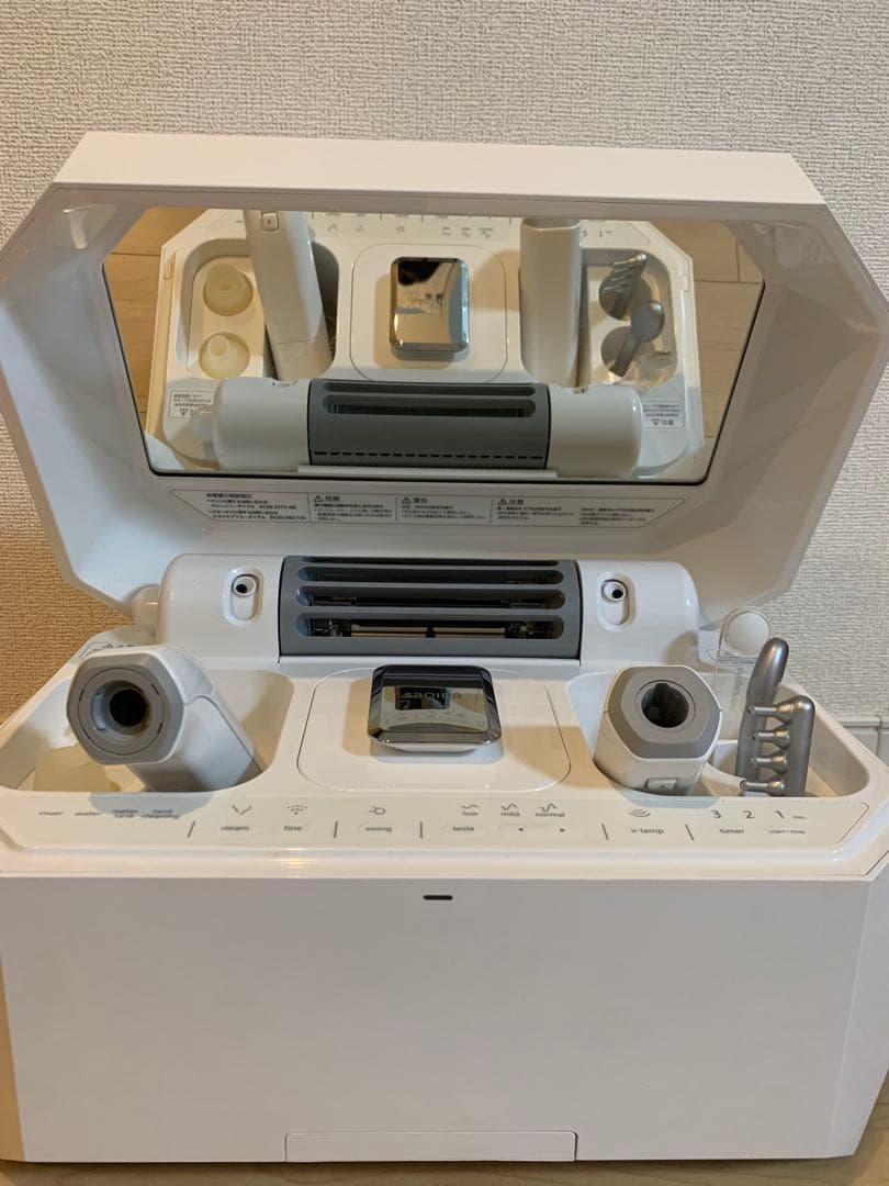 サキナ 美顔器 ルルシェ スキンケア エステマシン 美品 - メルカリ