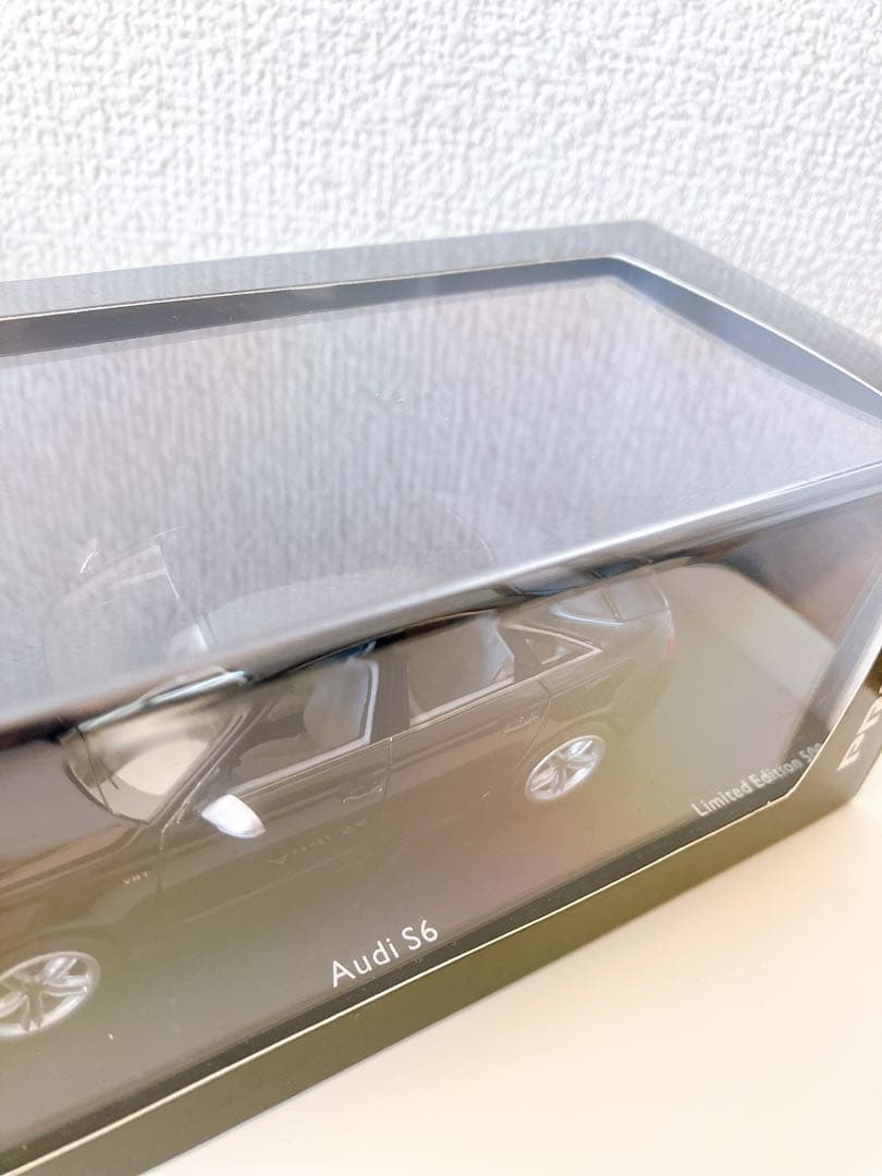 ☆2台☆ 1/43 シュコー アウディ S6、S8 ブラック 500台限定