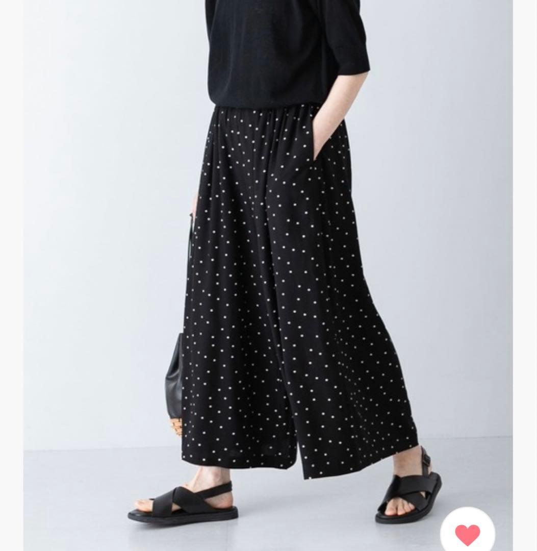 新品タグ付◇ かぐれ ドットギャザーワイドパンツ DOORS - メルカリ