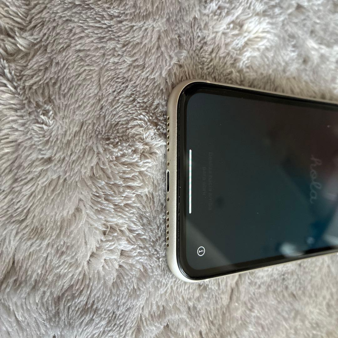 iPhone 11 本体 64GB ホワイトSIMフリー バッテリー78%初期化 - メルカリ