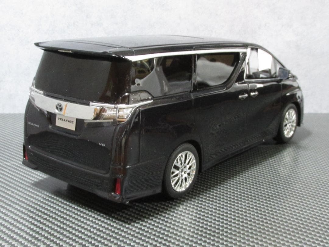 1/18京商 SAMURAI トヨタ ヴェルファイア 3.5ZA Gエディション