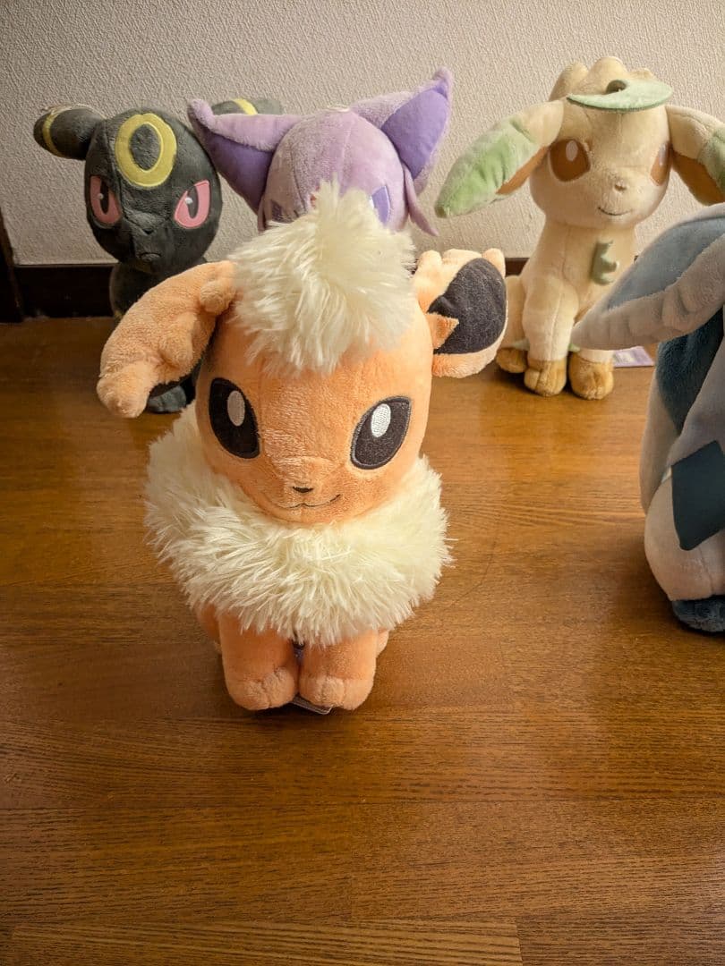 ポケモン ポケットモンスター　イーブイ　アイラブイーブイ ぬいぐるみ　キーホルダ