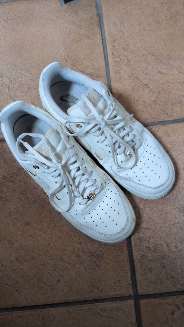 Nike Air Force 1 ホワイトゴールド ナイキ】WMNS AIR FORCE 1 LX GOLD SWOOSH (Nike/スニーカー) FV3654