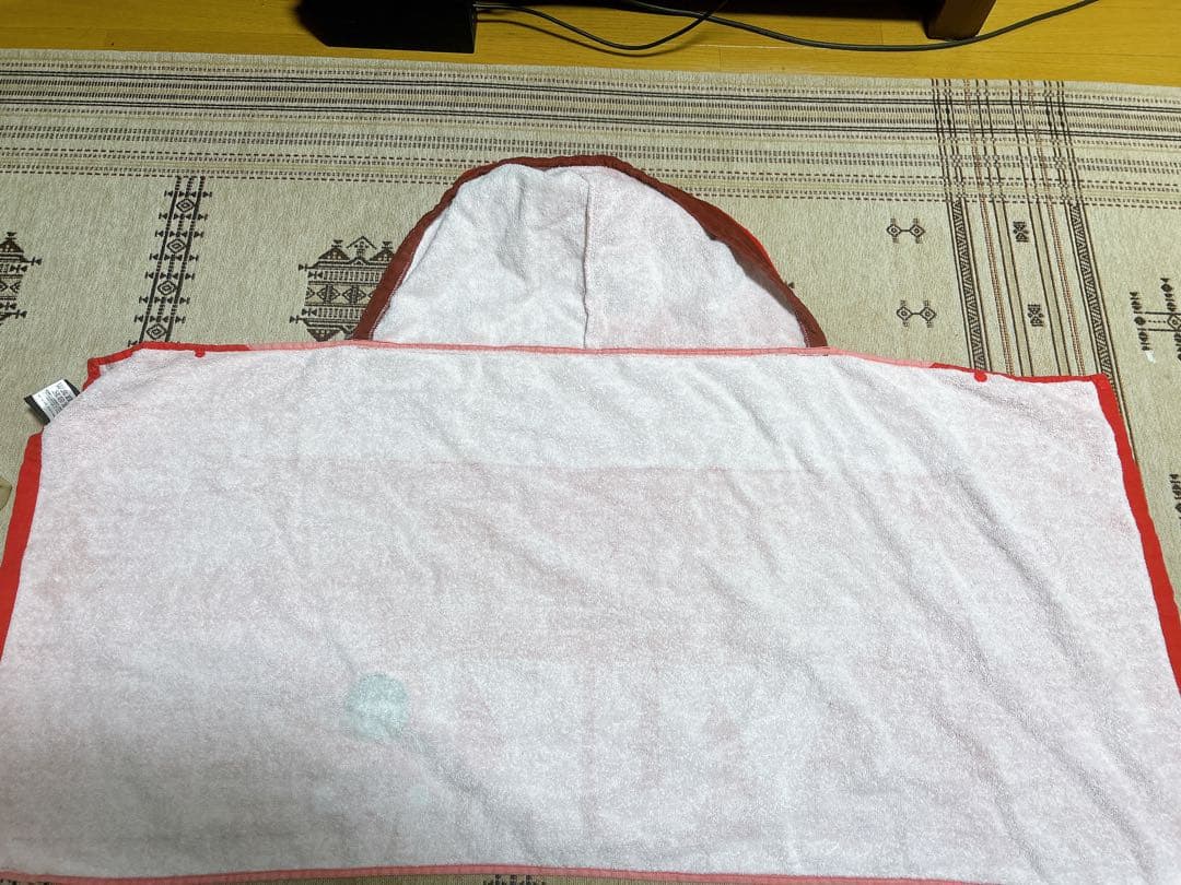 2枚セット　YUKI フード付きタオル 赤　ゆきんこ