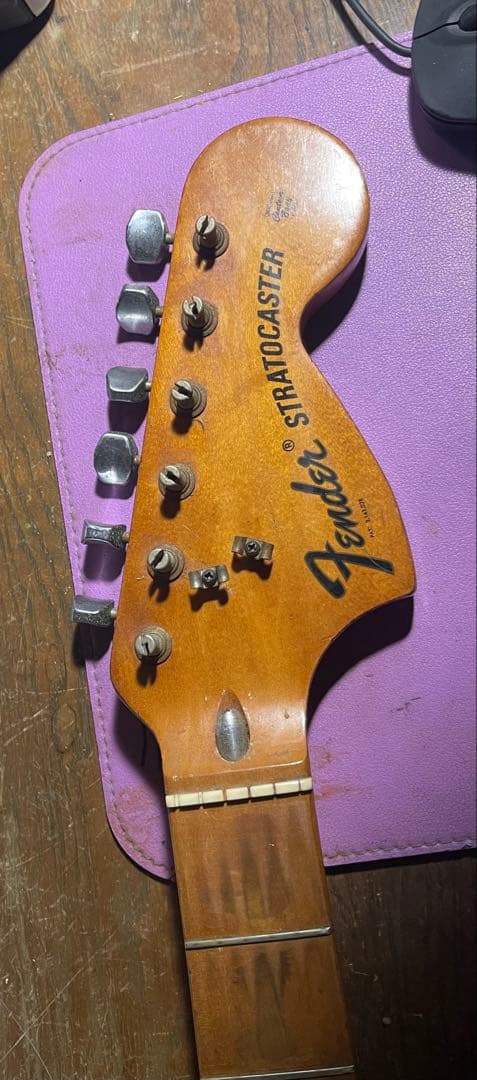 Kaz bombFender USA Stratocaster 1974年 1974 Fender Stratocaster Electric Guitar with OHSC and Case Candy