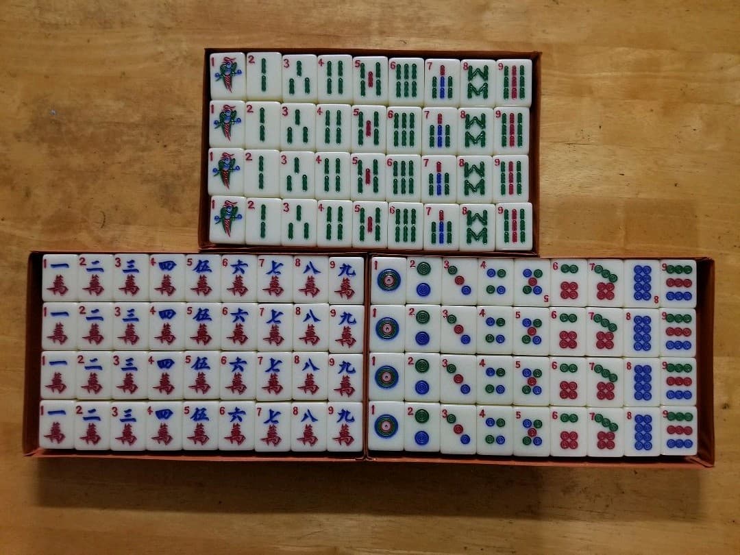 麻雀牌　★裏面白色大型牌★