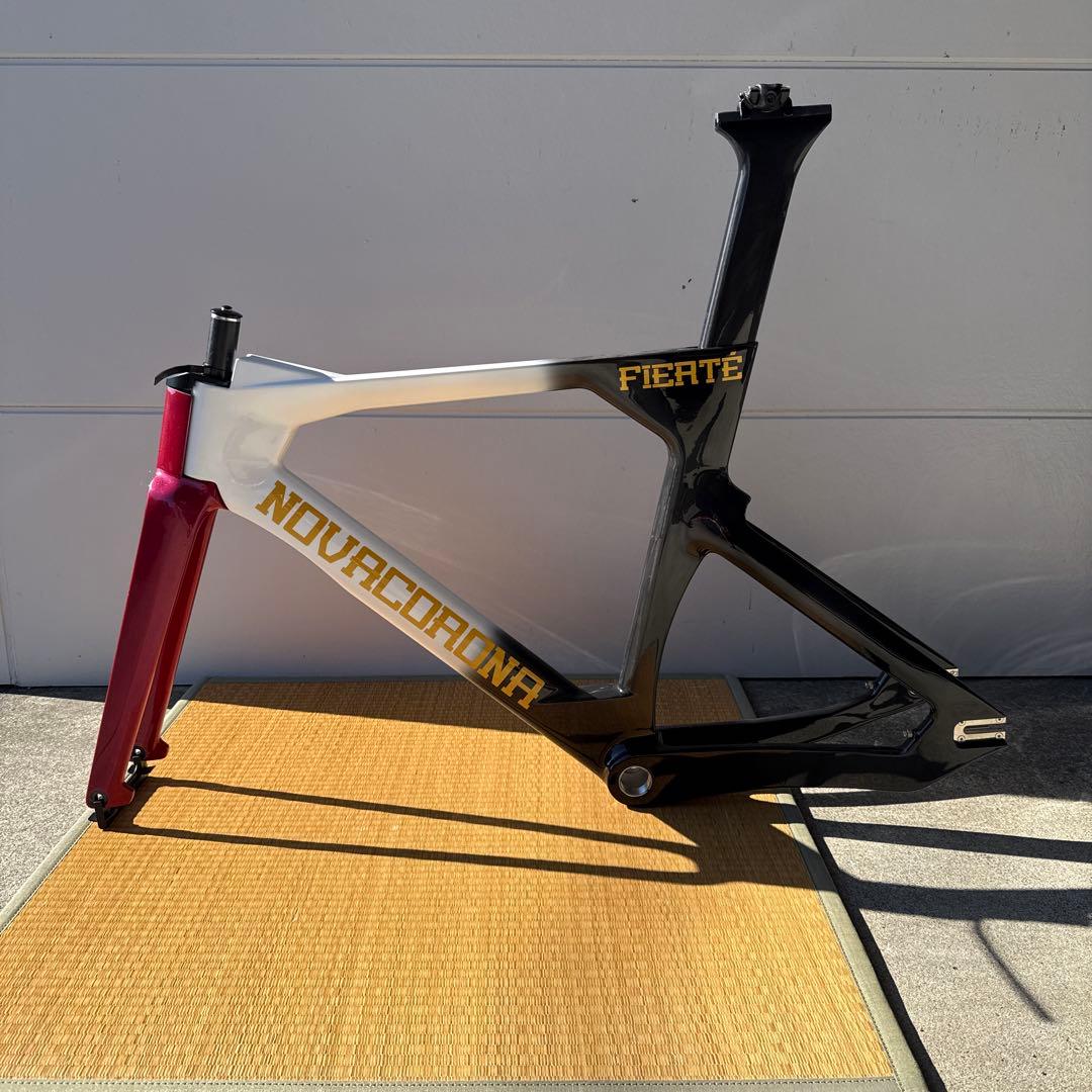 NOBACORONA フィエルテ　トラックカーボンフレーム　Mサイズ ノバコローナ NOVACORONA フィエルテ Fierte 2023 Sサイズ カーボン